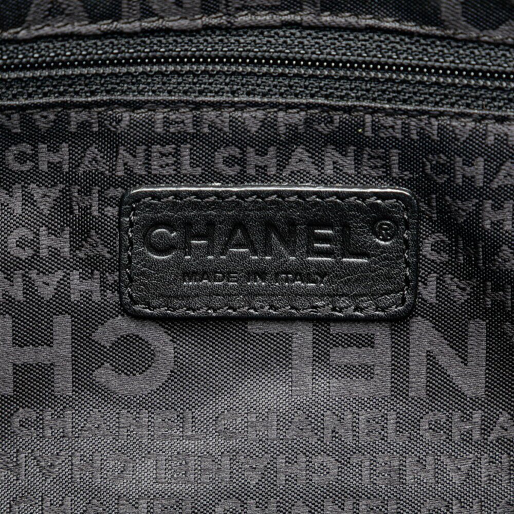 CHANEL Black Caviar Leather Logo Tote Bag - Picture 8 of 10